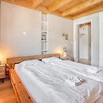 Luxury Alpine With Panoramic Views Dom wakacyjny
