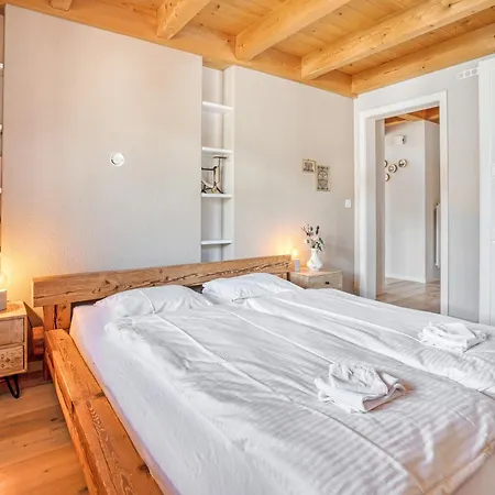 Luxury Alpine With Panoramic Views Hébergement de vacances