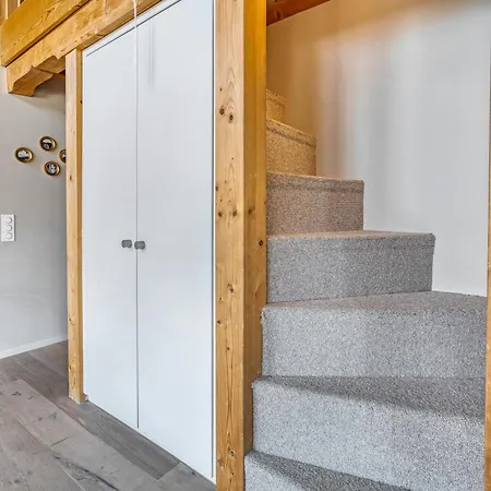 Luxury Alpine With Panoramic Views *